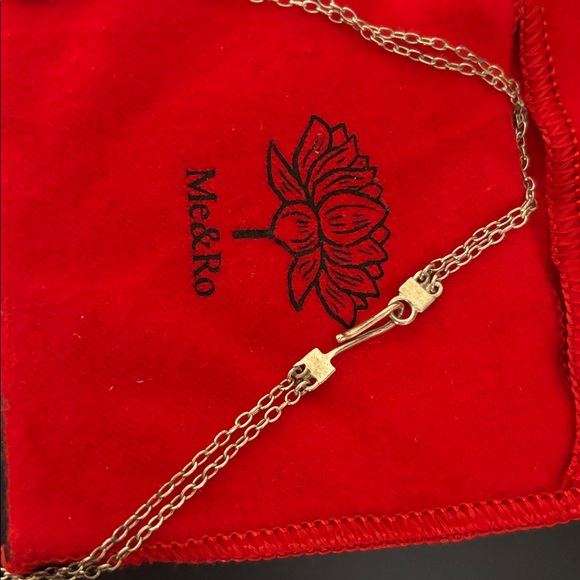 Me & Ro Silver layered Necklace with Hammered Disc Accents - Picture 4 of 7